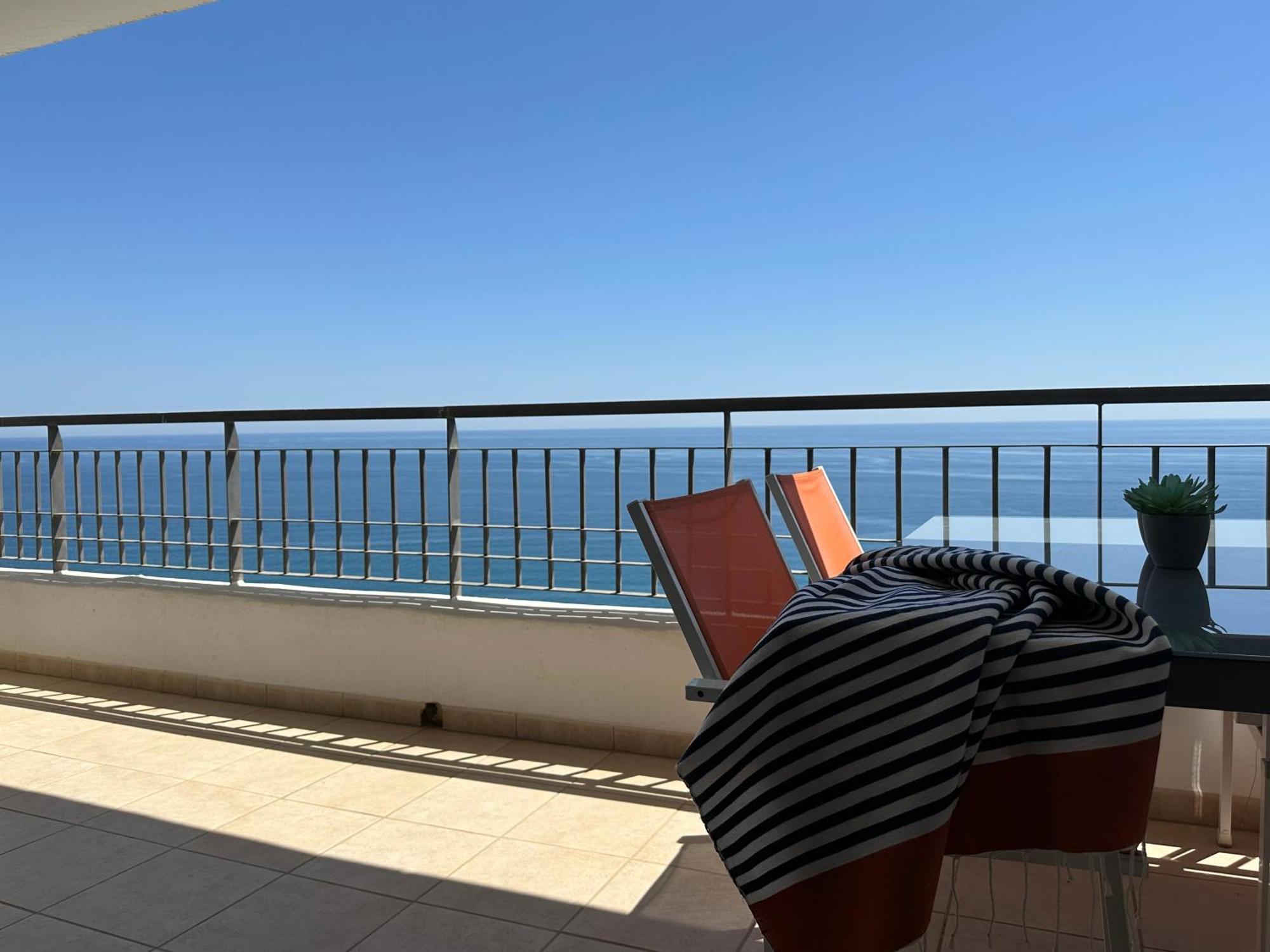 Apartamento Frente Al Mar Con Parking Privado 토록스 외부 사진