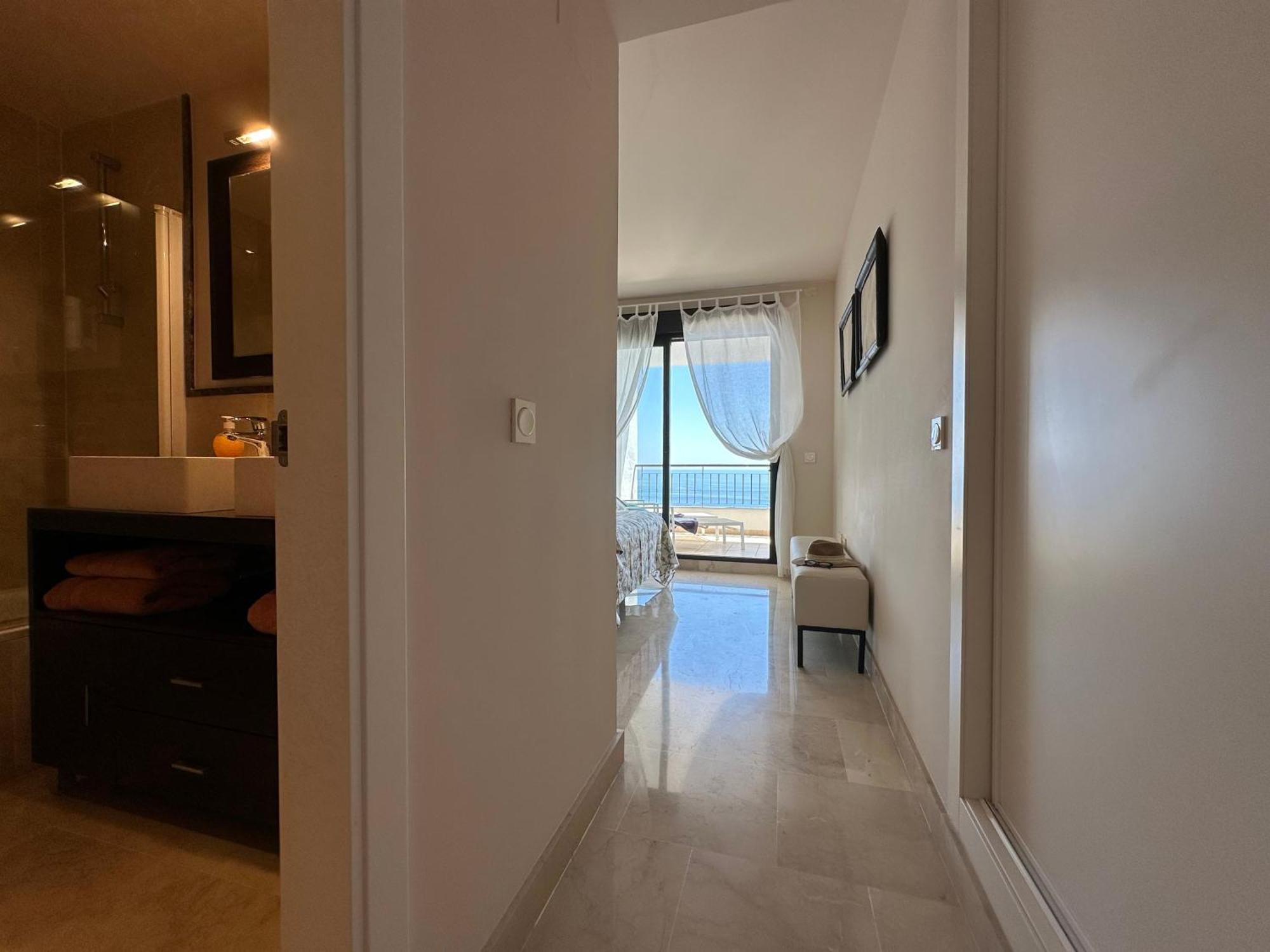 Apartamento Frente Al Mar Con Parking Privado 토록스 외부 사진